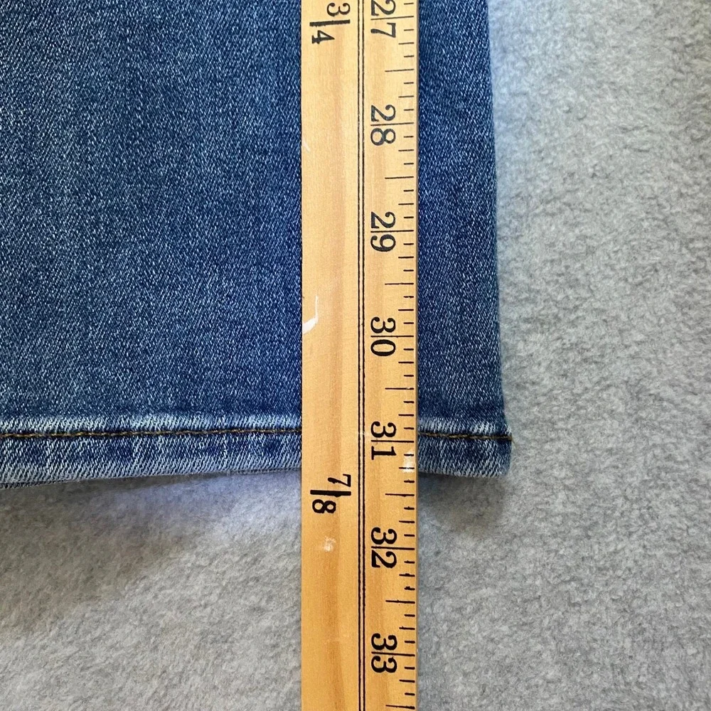 LUCKY BRAND Men's 32x32 Jeans Blue Medium Wash Distressed Slim Straight Denim